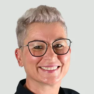 Antje Hehne, Dentalassistentin – Zahnarztpraxis Freienstein